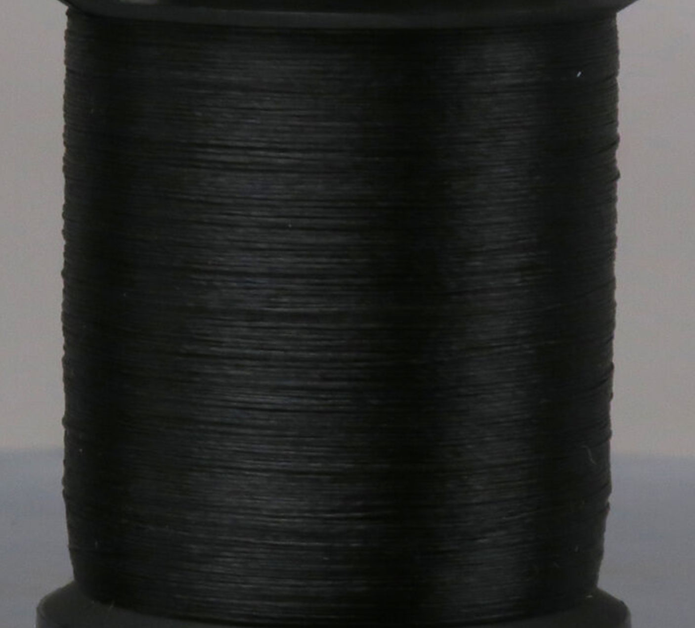 Uni 8/0 Waxed Midge Thread