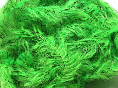 Medium 10mm Speckled Black Mohair Scruff