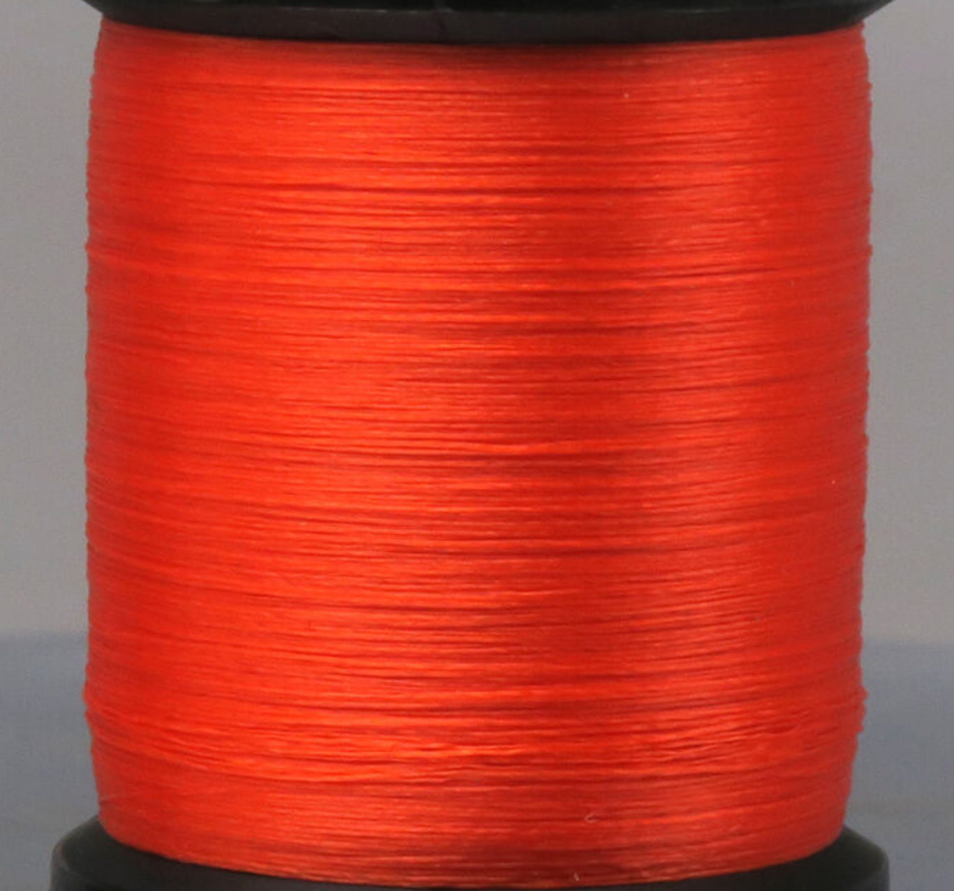 Uni 8/0 Waxed Midge Thread